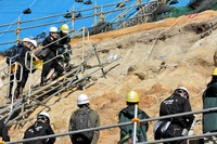 敦賀原発2号機に「断層のようなもの確認」　原子力規制委が現地調査で指摘、日本原電は再調査方針