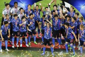 東アジアサッカー 日本男子もｖ ｅ １最終戦 韓国に完勝 全国のニュース 福井新聞online