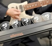 環境に優しいギターピック…大手楽器メーカーがOEM採用　音楽バンド組む福井の社長ら開発
