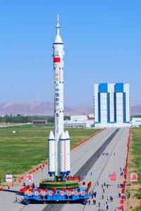 中国、５日に有人宇宙船発射へ