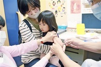 インフル、子どもへの予防接種重要