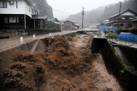 福井県に線状降水帯による非常に激しい雨　勝山市と大野市、福井市、鯖江市、越前町に避難指示