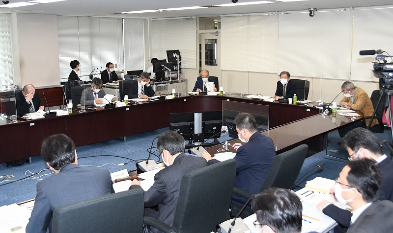 40年超原発の安全性、福井県原子力安全専門委が評価　美浜原発と高浜原発の3基再稼働巡り