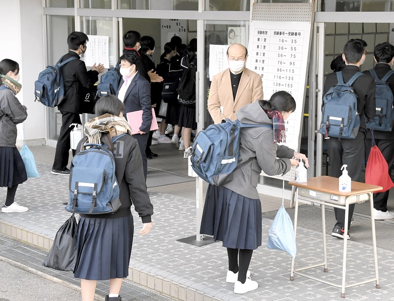 私立高校人気に福井県教委危機感、県立の魅力向上急ぐ 保護者「"絶対県立"の時代ではない」