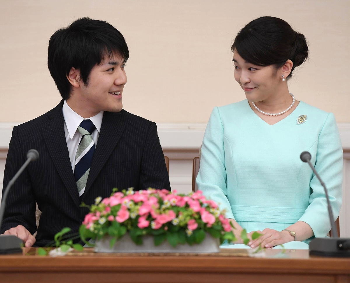 眞子さまと小室圭さん10月26日結婚、当日に記者会見も　宮内庁が発表