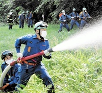山火事対応強化、永平寺町で訓練　消防署、団員７０人