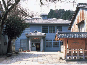 鯖街道の宿場町として栄えた熊川宿の歴史を紹介