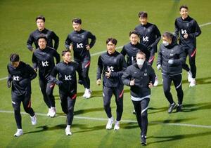 サッカー韓国代表が初練習 特別な防疫措置で入国許可 全国のニュース 福井新聞online
